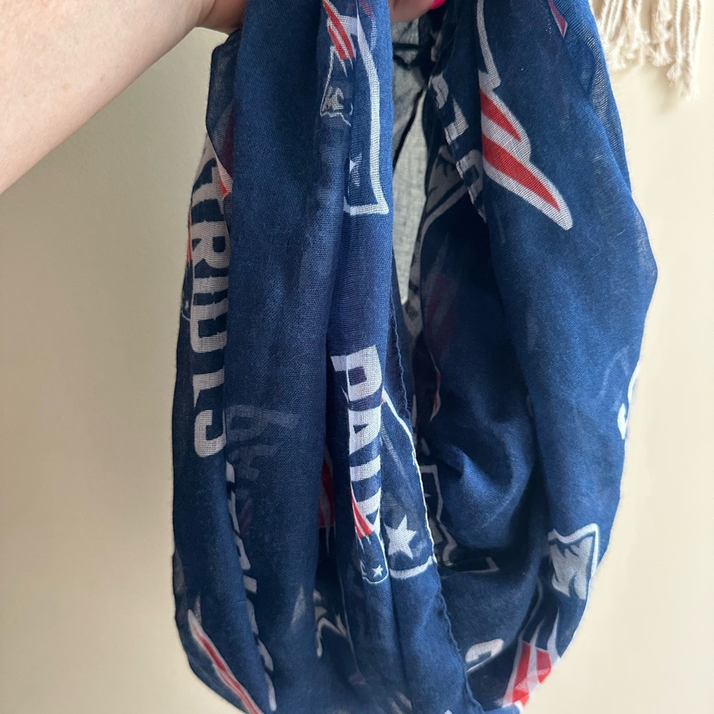 Patriots Blue and Red Scarf - Picture 2 of 7
